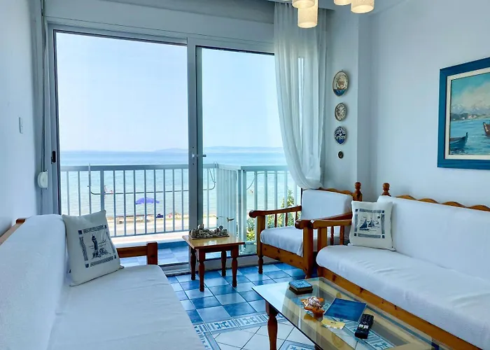 Korali Seaview Apartment, Perea